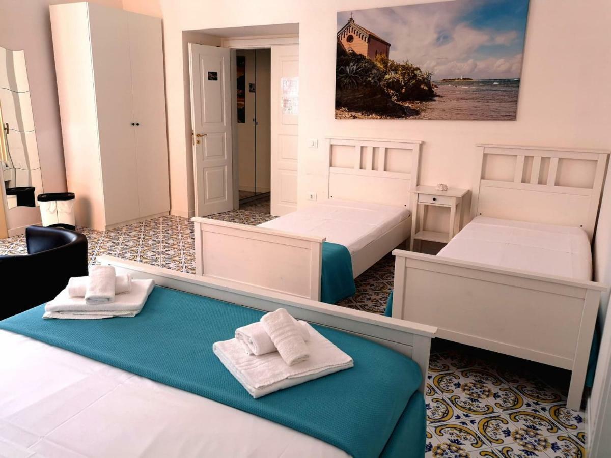 Bed and Breakfast L'Infinito Salerno Exterior foto